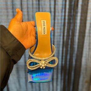 Blue Steve Madden heels Size 8 #glamour #stevemadden